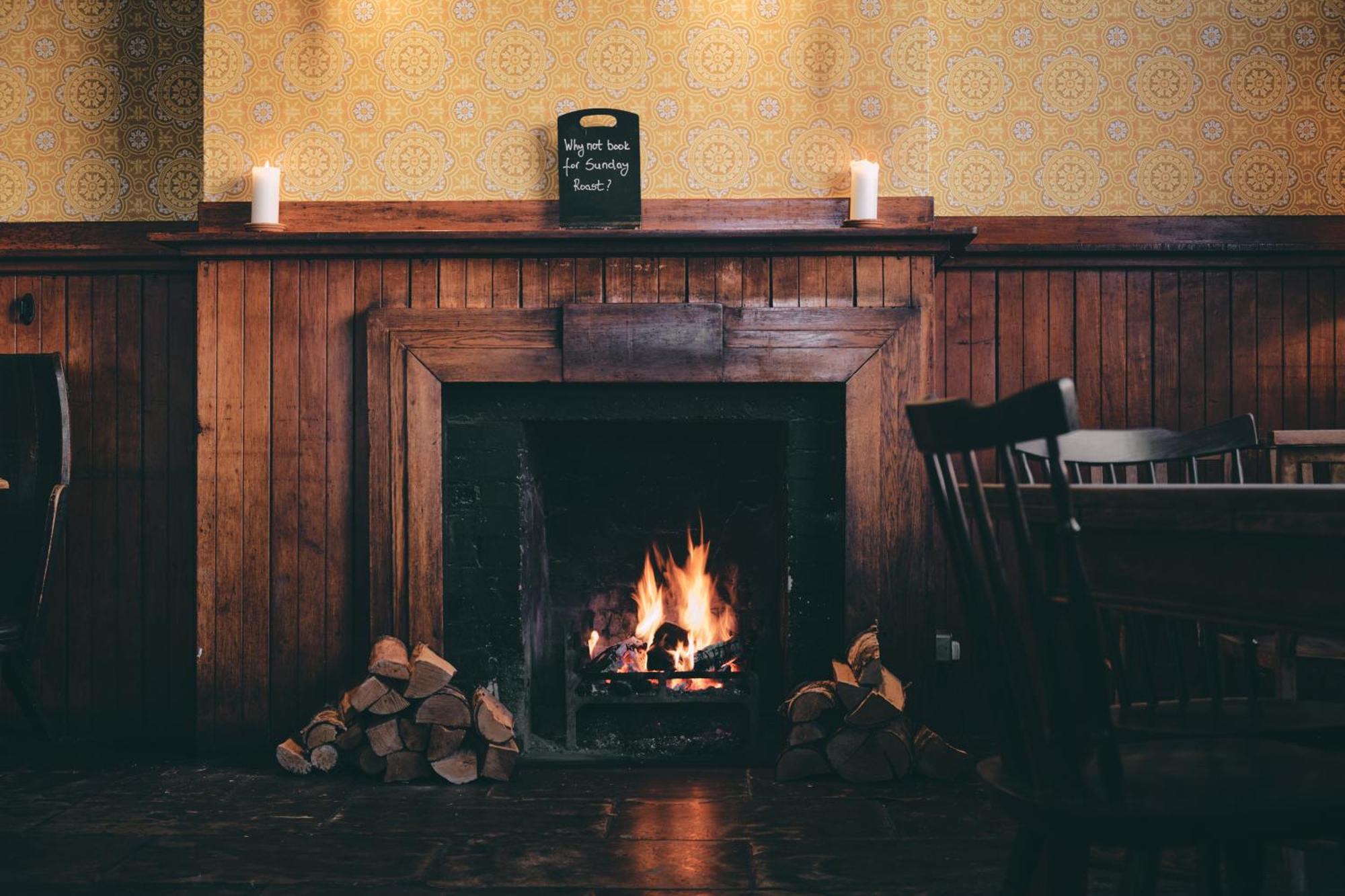 Отель Rose And Crown Stoke Newington Лондон Экстерьер фото