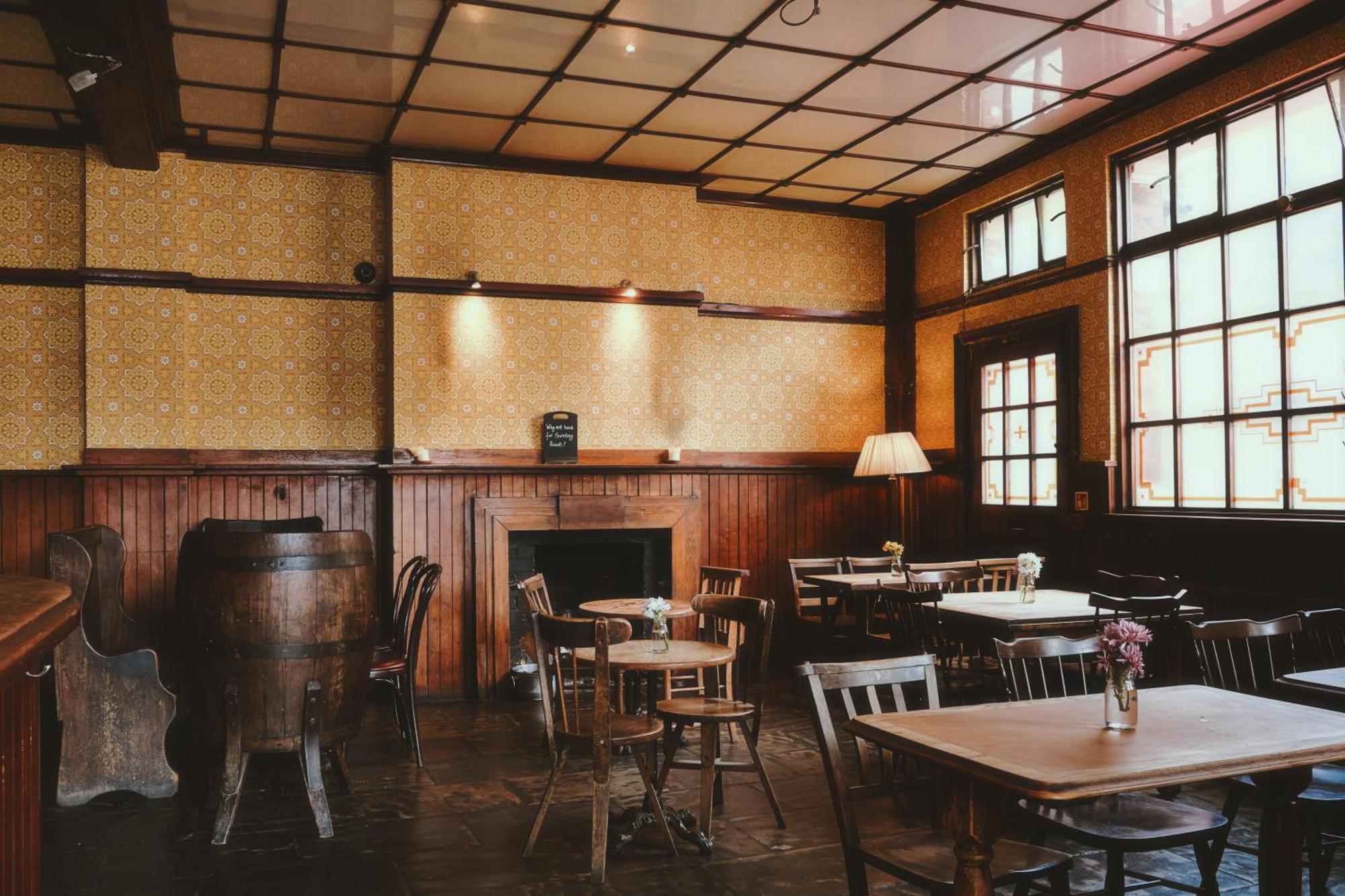 Отель Rose And Crown Stoke Newington Лондон Экстерьер фото