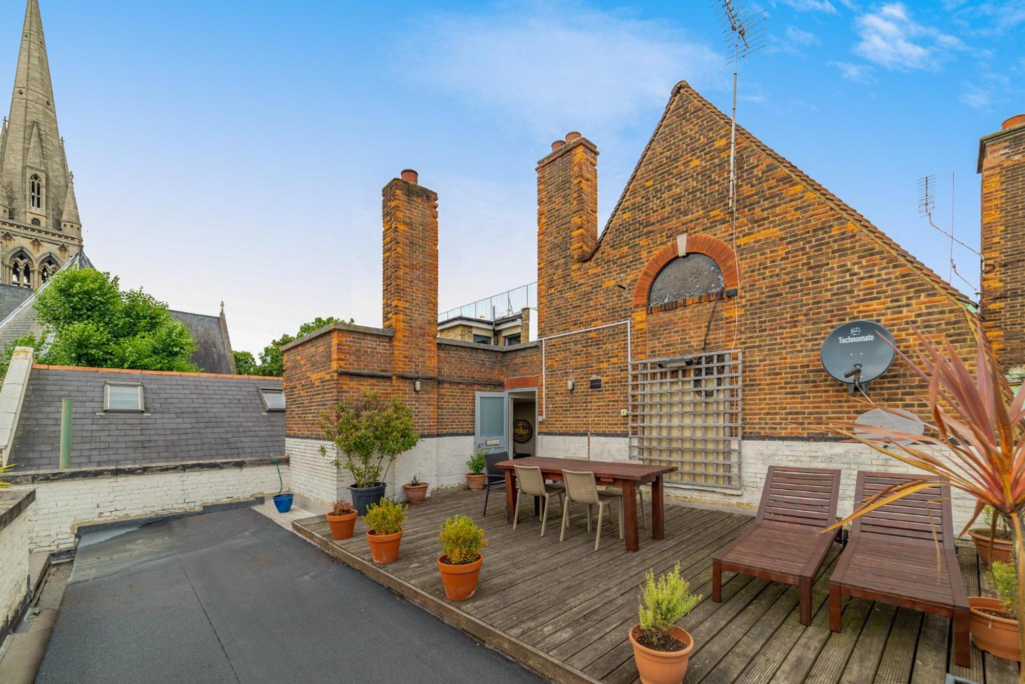 Отель Rose And Crown Stoke Newington Лондон Экстерьер фото