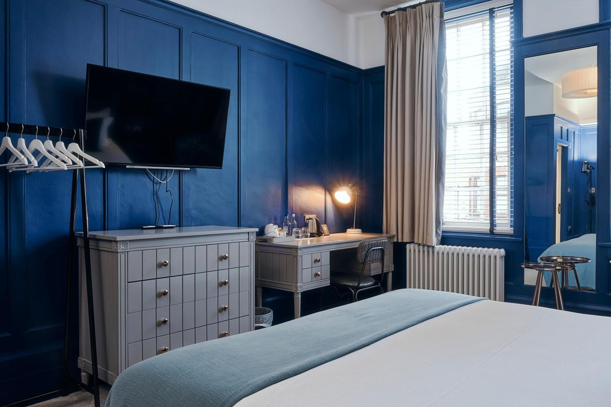 Отель Rose And Crown Stoke Newington Лондон Экстерьер фото